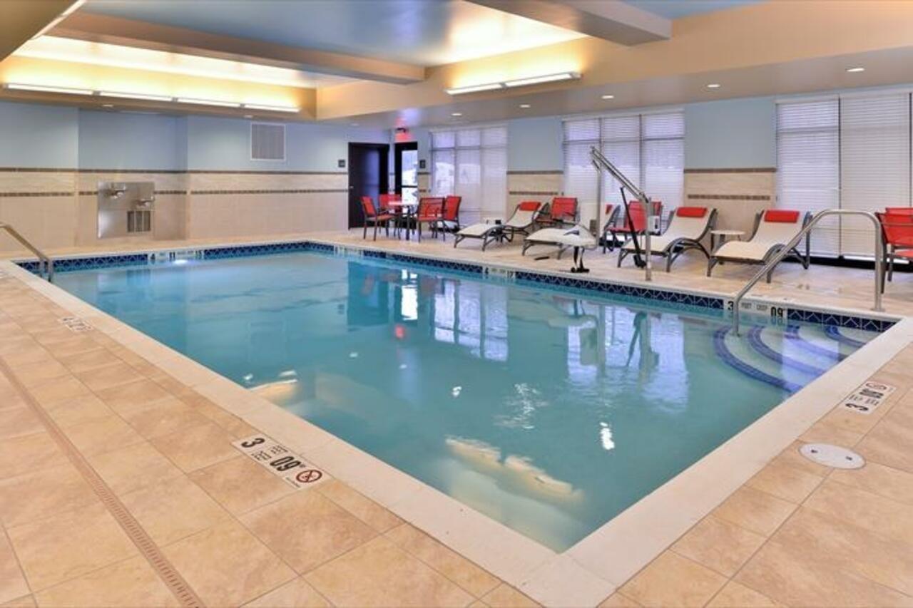 Hampton Inn Potsdam Extérieur photo