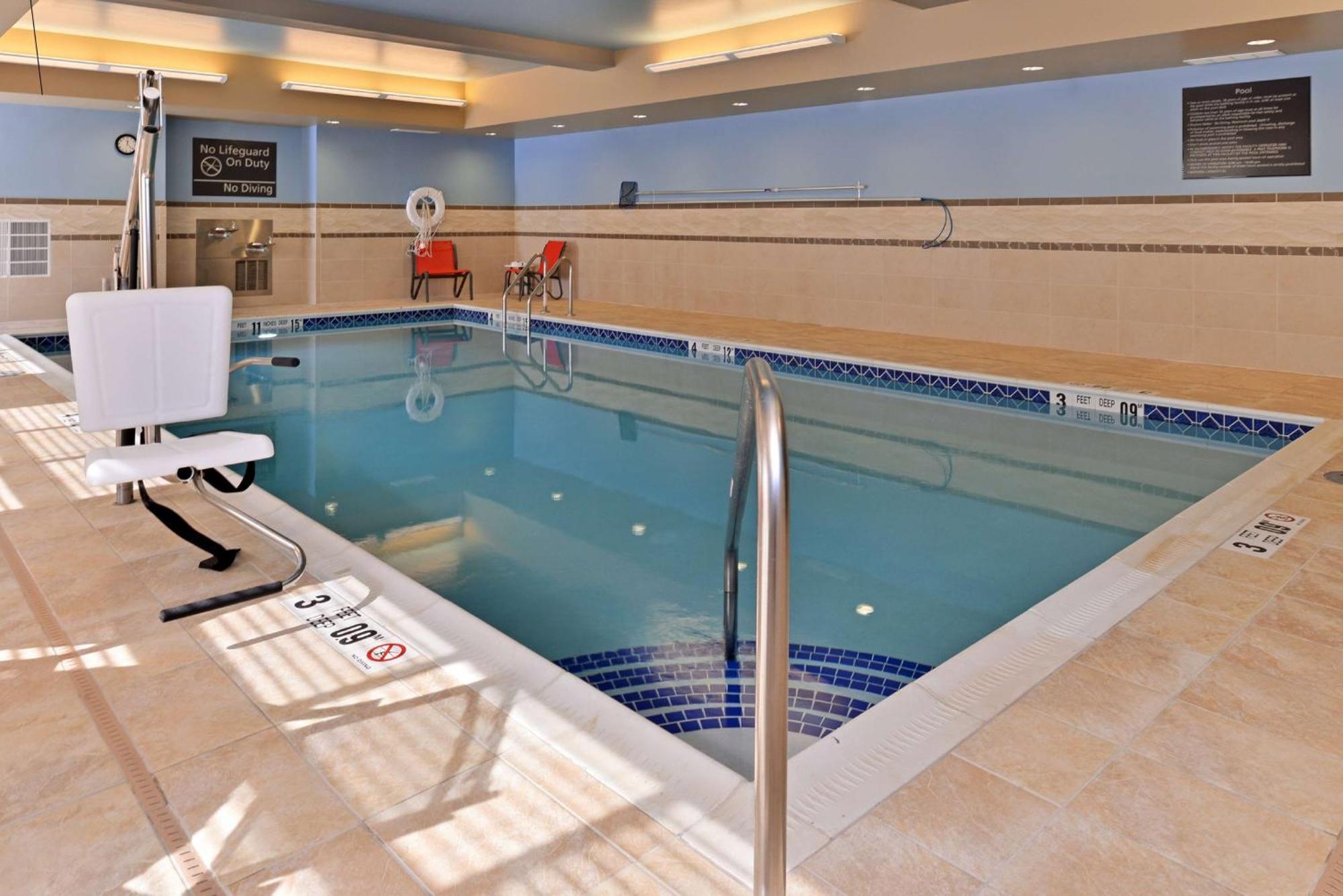 Hampton Inn Potsdam Extérieur photo